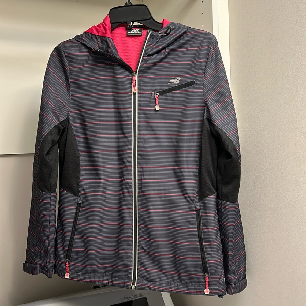 Women’s New Balance windbreaker